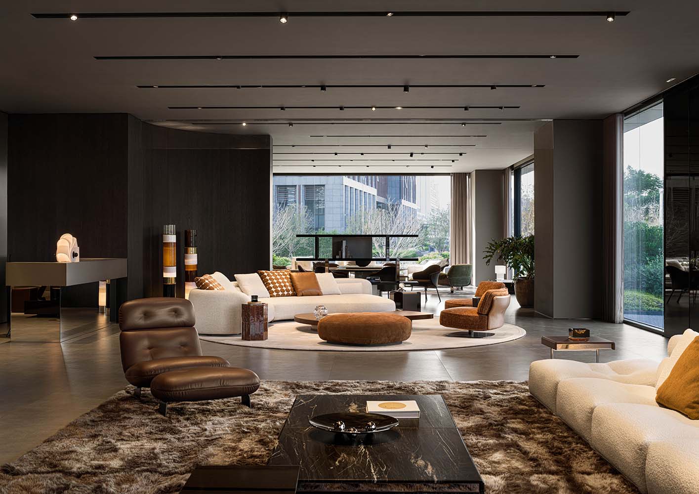 Minotti Zhengzhou by Xuanrong