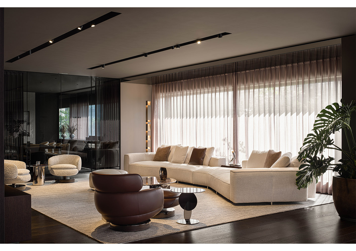 Minotti Zhengzhou by Xuanrong